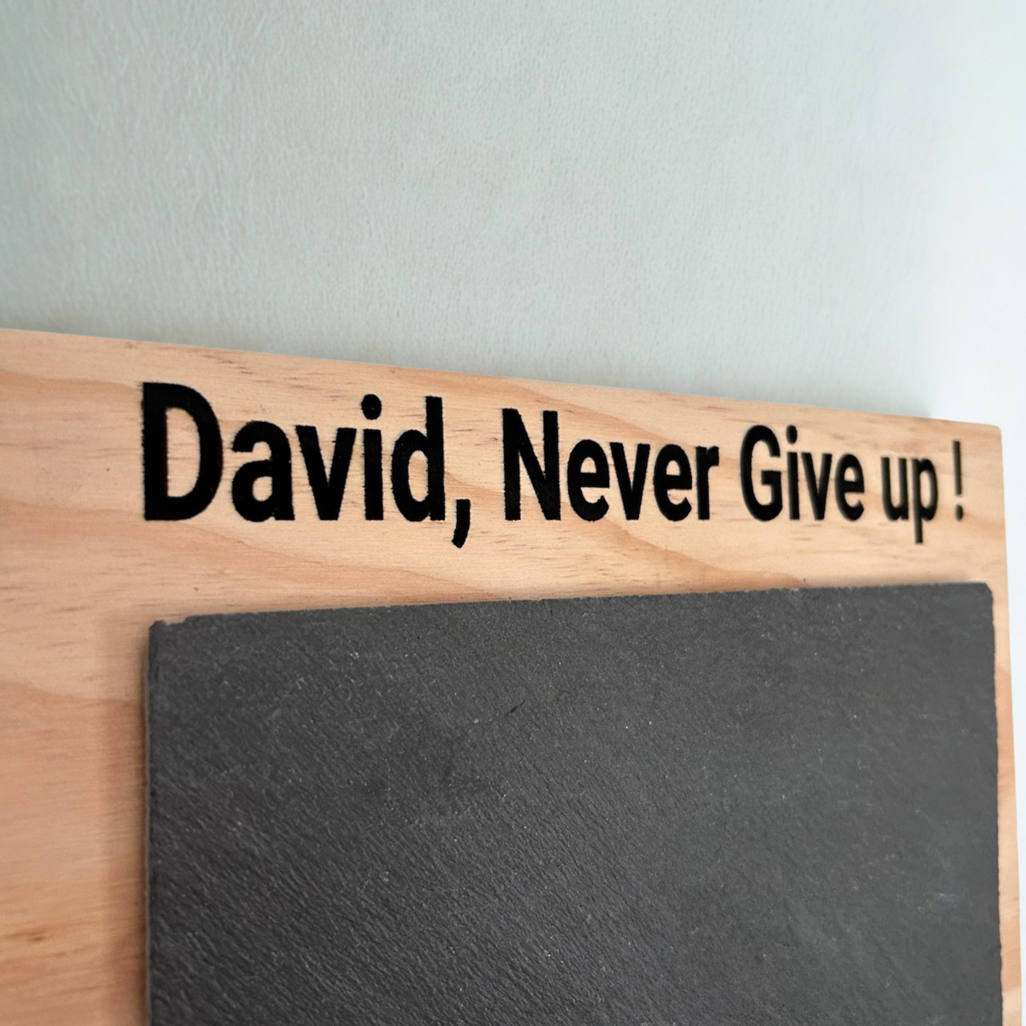 gravure personnalisee bois