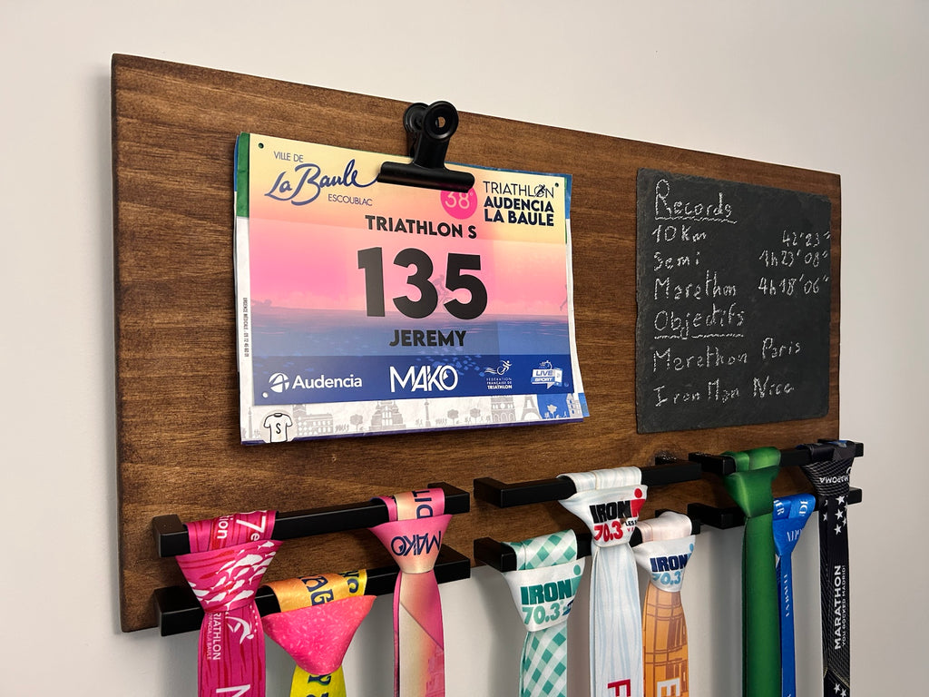 medaillenhalter wood