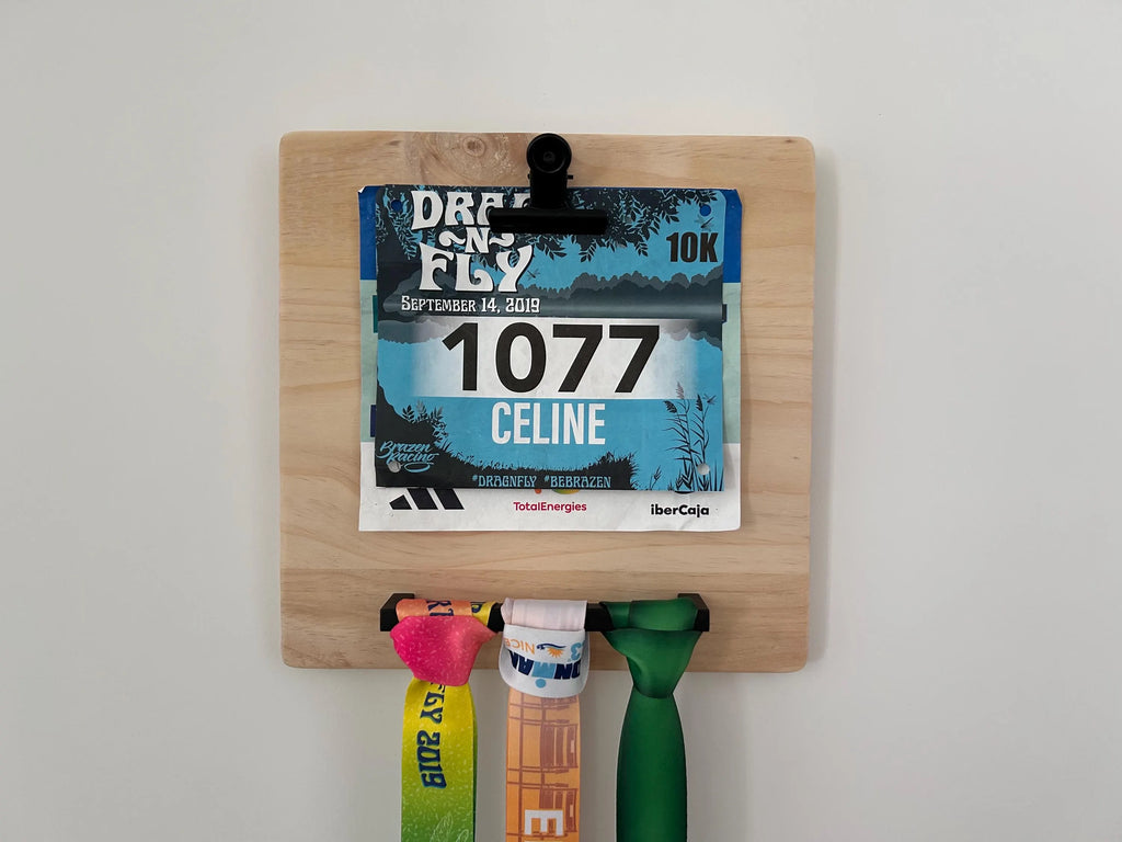 porte medaille bois fait main finisher marathon ironman triathlon